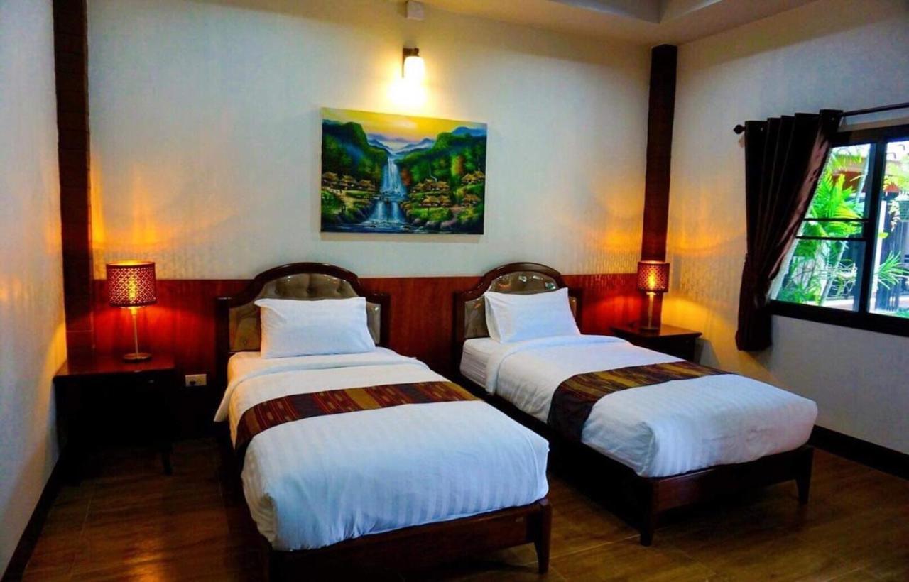 Punyin Hotel Inthanon -ปั้นหยิ่น โฮเทล Chom Thong Dış mekan fotoğraf