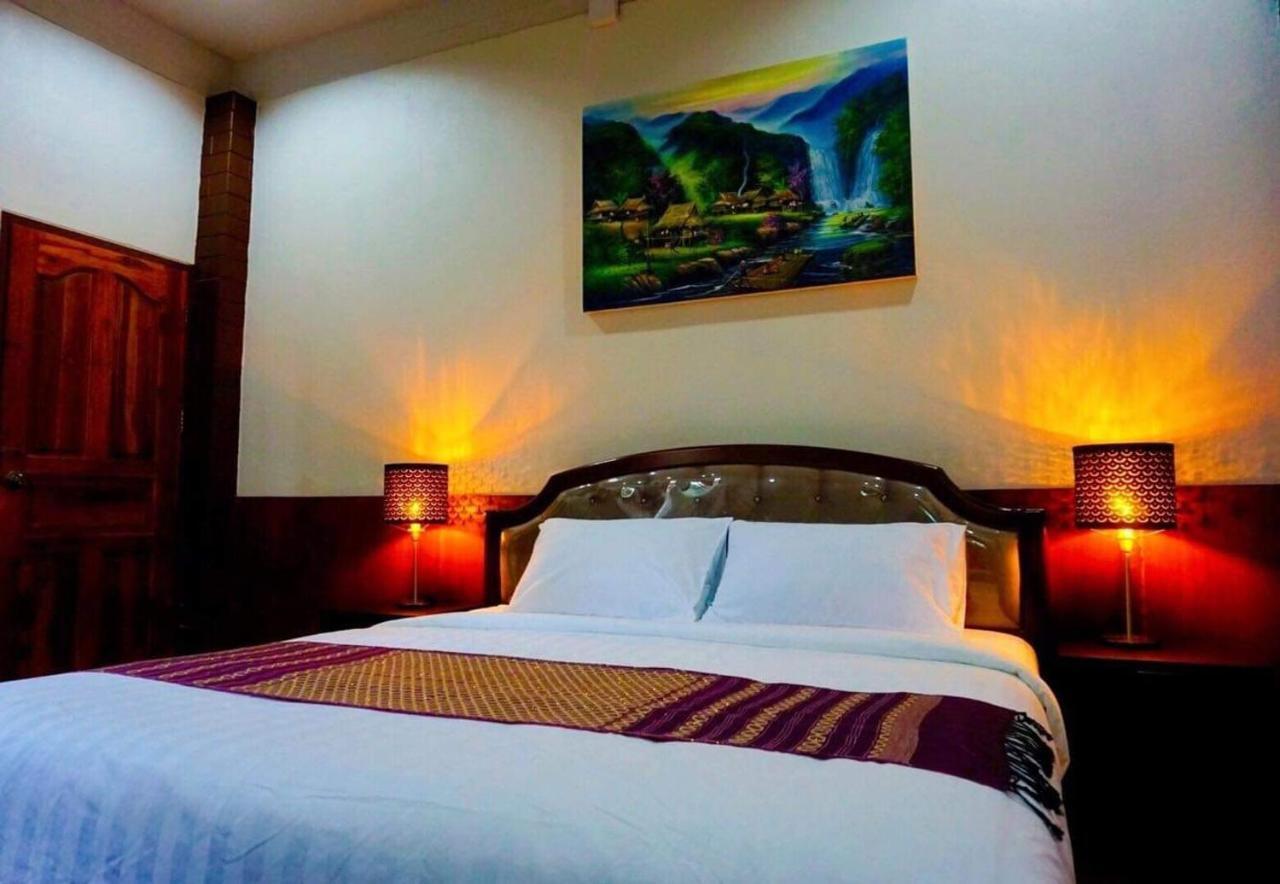 Punyin Hotel Inthanon -ปั้นหยิ่น โฮเทล Chom Thong Dış mekan fotoğraf
